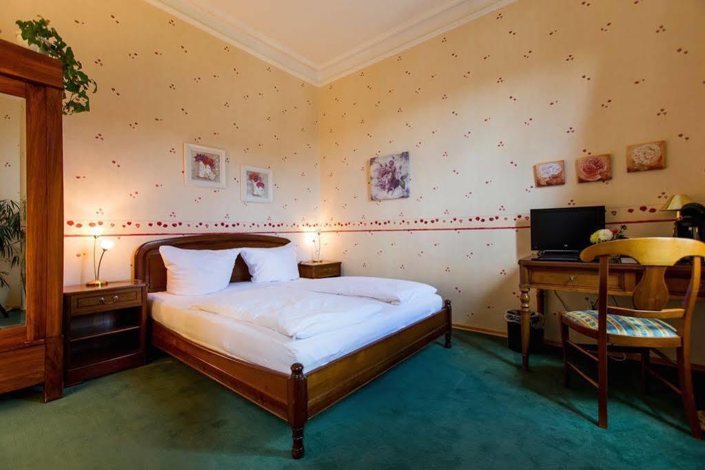 Hotel Villa Koenigsgarten Siebeldingen Zewnętrze zdjęcie
